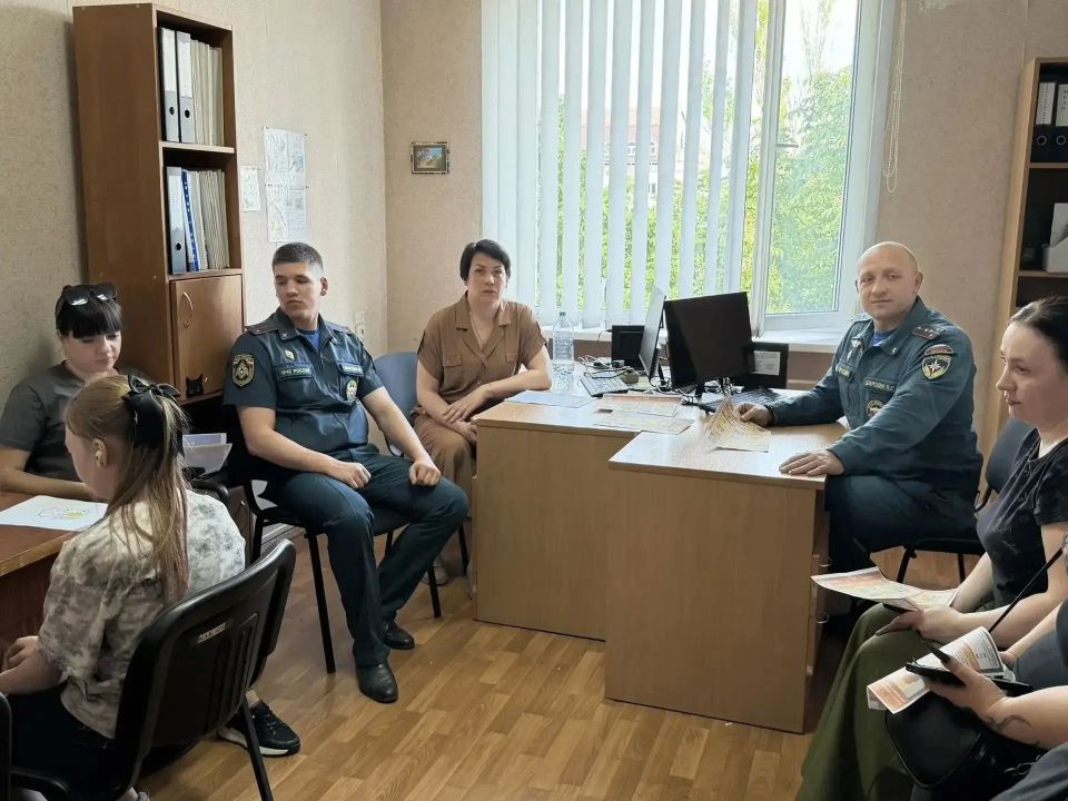 МЧС напоминает: основа безопасности — ваши знания! МЧС напоминает: основа безопасности — ваши знания!