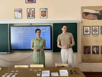 Стратегия на максимум. Комитет по предпринимательству и экономической грамотности молодежи провел бизнес-игру «Включи свой успех» в Торезском филиале РАНХиГС