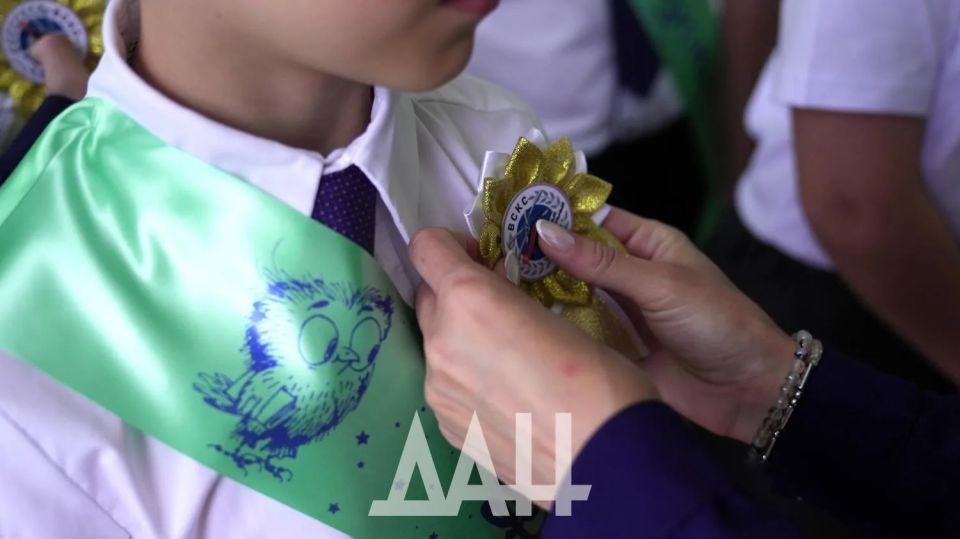 «Шанс» на жизнь: макеевские школьники принесли клятву спасателей «Шанс» на жизнь: макеевские школьники принесли клятву спасателей