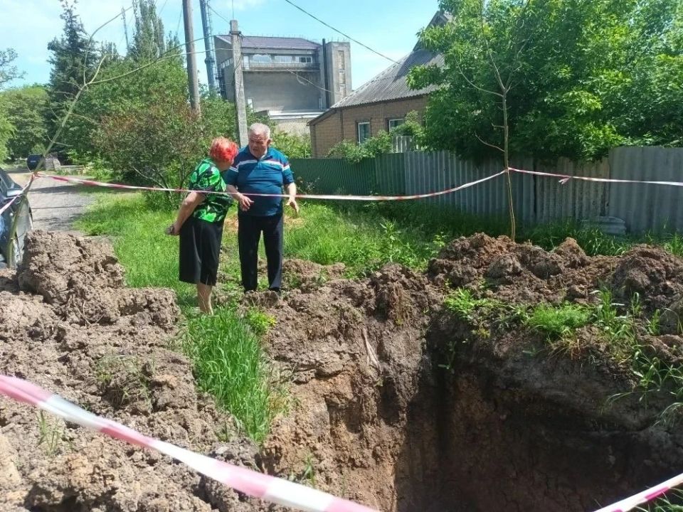 Партия рядом! Делаем добрые дела в Амвросиевском округе Партия рядом! Делаем добрые дела в Амвросиевском округе