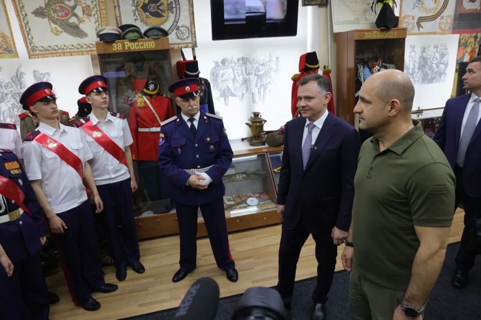 Артём Жога: В городе Шахты Ростовской области посетил кадетский корпус им. генерала Бакланова. Это не просто учебное заведение, а место, где хранятся и передаются из поколения в поколение вековые традиции российского... Артём Жога: В городе Шахты Ростовской области посетил кадетский корпус им. генерала Бакланова. Это не просто учебное заведение, а место, где хранятся и передаются из поколения в поколение вековые традиции российского...
