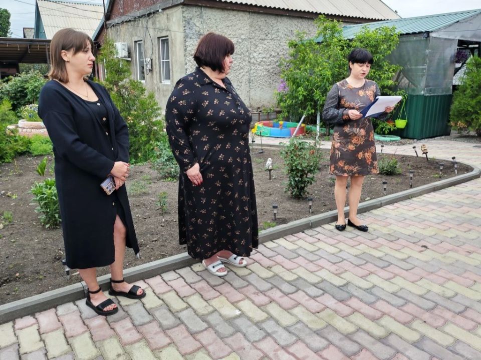 В Торезе увековечили память защитника Отечества Богдана Бабича В Торезе увековечили память защитника Отечества Богдана Бабича