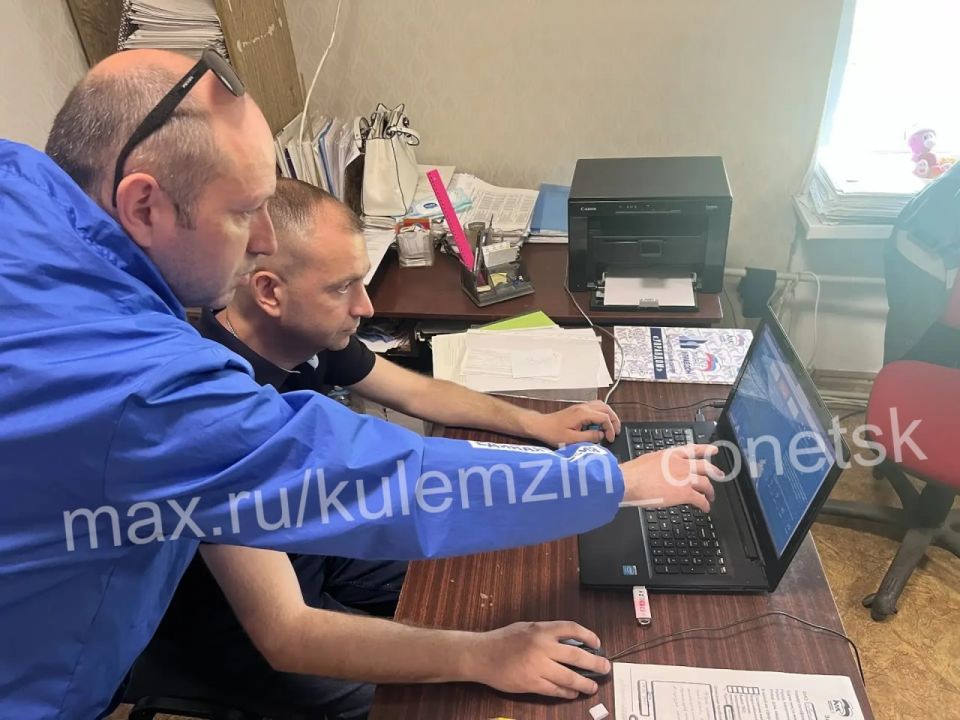Алексей Кулемзин: Жители Донбасса выбирают своих представителей на федеральном уровне Алексей Кулемзин: Жители Донбасса выбирают своих представителей на федеральном уровне