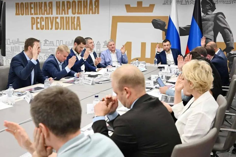Жилищное строительство и модернизация промышленности: одобрены 7 новых масштабных инвестпроектов