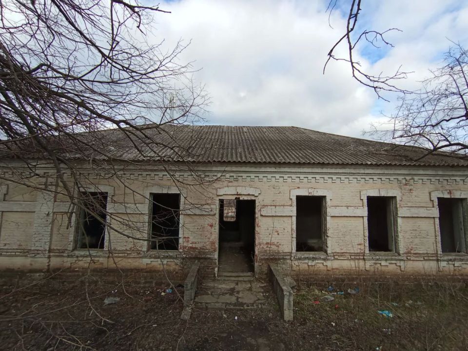 Мечта о красивом и безопасном детском садике живёт в каждом доме села Дмитриевка Мечта о красивом и безопасном детском садике живёт в каждом доме села Дмитриевка