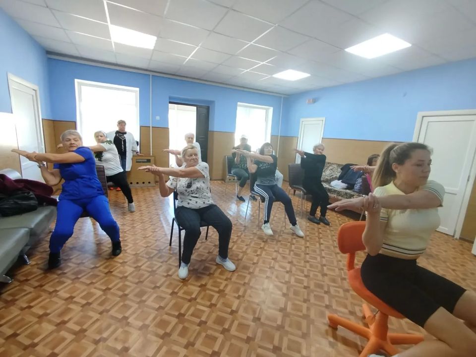 27 мая 2026 года в МКУ «ВЦФЗН «Спорт для всех» прошло спортивно-оздоровительное мероприятие для старшего поколения Университета третьего возраста факультета «Основы здорового образа жизни», посвященное популяризации... 27 мая 2026 года в МКУ «ВЦФЗН «Спорт для всех» прошло спортивно-оздоровительное мероприятие для старшего поколения Университета третьего возраста факультета «Основы здорового образа жизни», посвященное популяризации...
