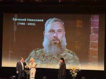 В номинации проза премии Гипертекст победила книгА «Моя Новороссия» героически погибшего в ДНР писателя Евгения Николаева