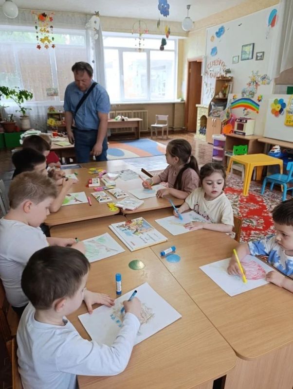 Пусть всегда будет солнце! Праздник детства в Ленинском районе Пусть всегда будет солнце! Праздник детства в Ленинском районе