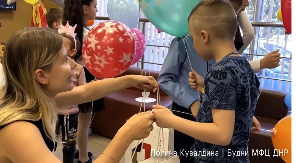 Для меня, как руководителя, очень важно, чтобы центры «Мои документы» оставались не только местом получения всех необходимых услуг, но и пространством, где семьи чувствуют внимание, заботу и поддержку Для меня, как руководителя, очень важно, чтобы центры «Мои документы» оставались не только местом получения всех необходимых услуг, но и пространством, где семьи чувствуют внимание, заботу и поддержку