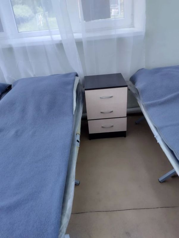 Администрация Ясиноватского муниципального округа продолжает обустраивать быт наших людей, эвакуированных из освобожденных и освобождаемых населенных пунктов Донбасса в открытый у нас пункт временного размещения Администрация Ясиноватского муниципального округа продолжает обустраивать быт наших людей, эвакуированных из освобожденных и освобождаемых населенных пунктов Донбасса в открытый у нас пункт временного размещения