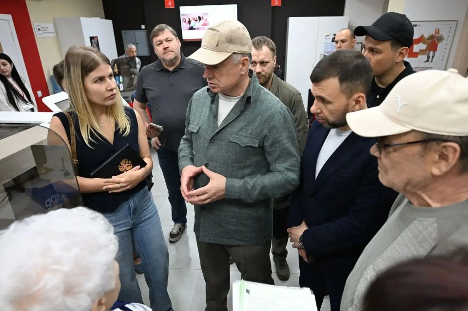Представители Минстроя России оценили состояние инфраструктуры в ДНР Представители Минстроя России оценили состояние инфраструктуры в ДНР