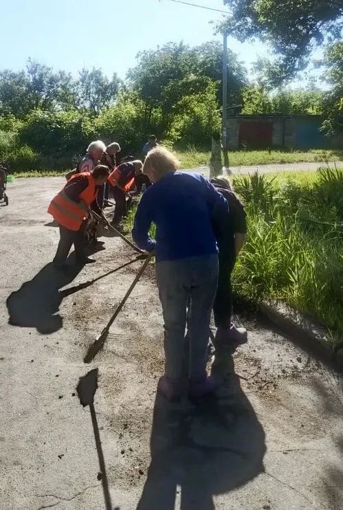 Наталья Бегуненко: В Петровском районе коммунальные предприятия приняли активное участие в акции Чистый четверг Наталья Бегуненко: В Петровском районе коммунальные предприятия приняли активное участие в акции Чистый четверг