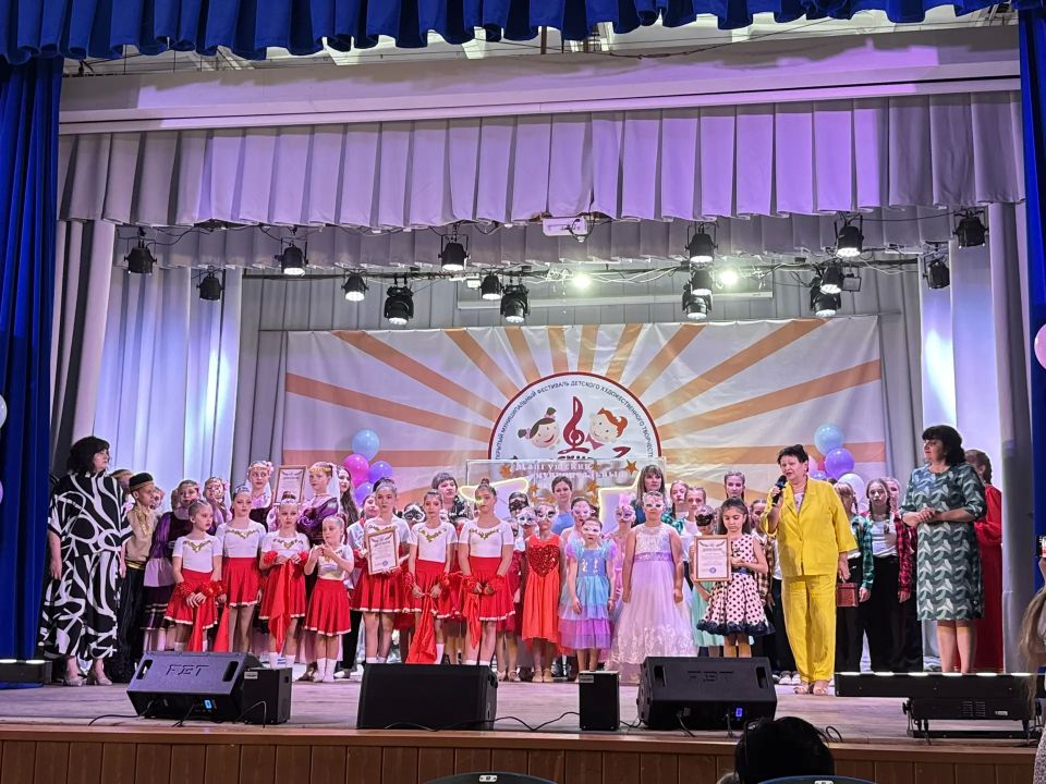 «Ялтинские зори» в Мангуше: феерия чувств, от которой захватывает дух! «Ялтинские зори» в Мангуше: феерия чувств, от которой захватывает дух!
