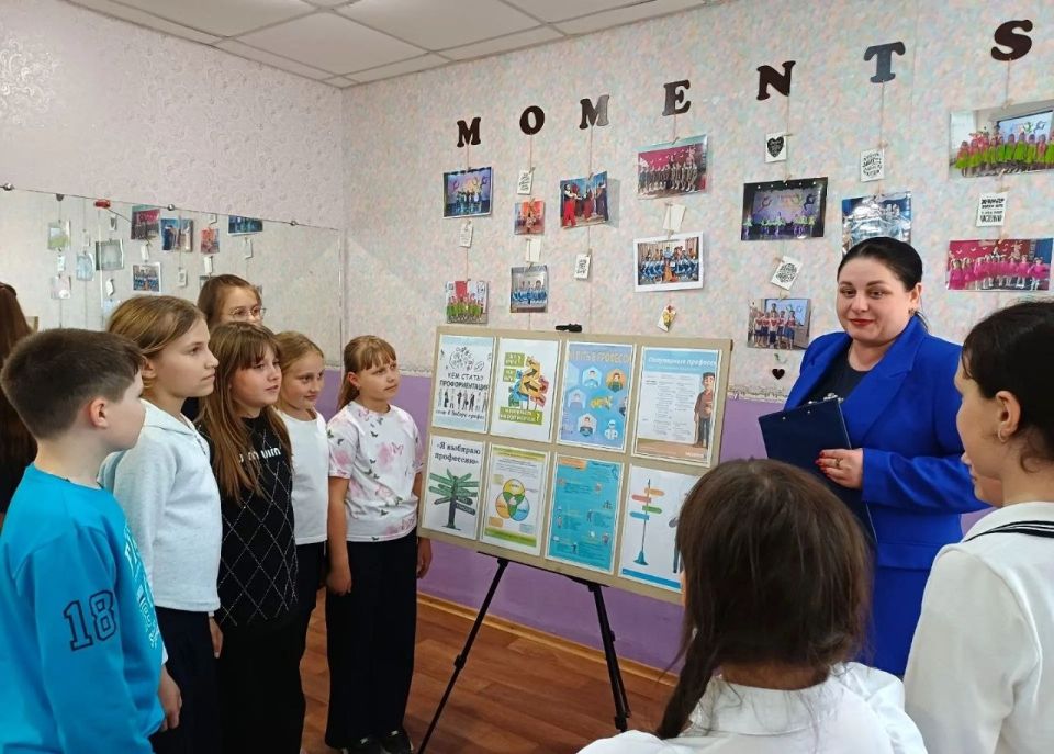 В учреждениях культуры Снежного прошел цикл тематических мероприятий В учреждениях культуры Снежного прошел цикл тематических мероприятий