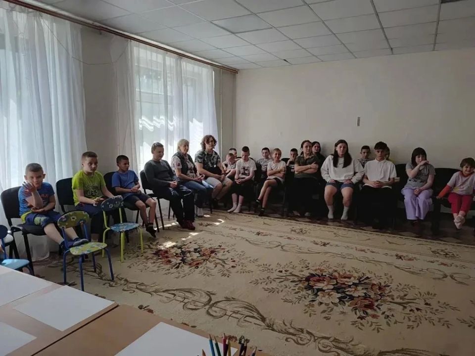 «Планета детства»: волшебное путешествие для воспитанников Горловского реабилитационного центра «Планета детства»: волшебное путешествие для воспитанников Горловского реабилитационного центра