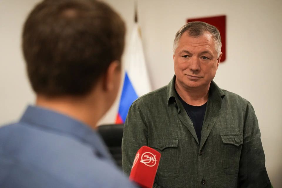 Марат Хуснуллин: Далее провёл совещание по социально-экономическому развитию Запорожской области Марат Хуснуллин: Далее провёл совещание по социально-экономическому развитию Запорожской области