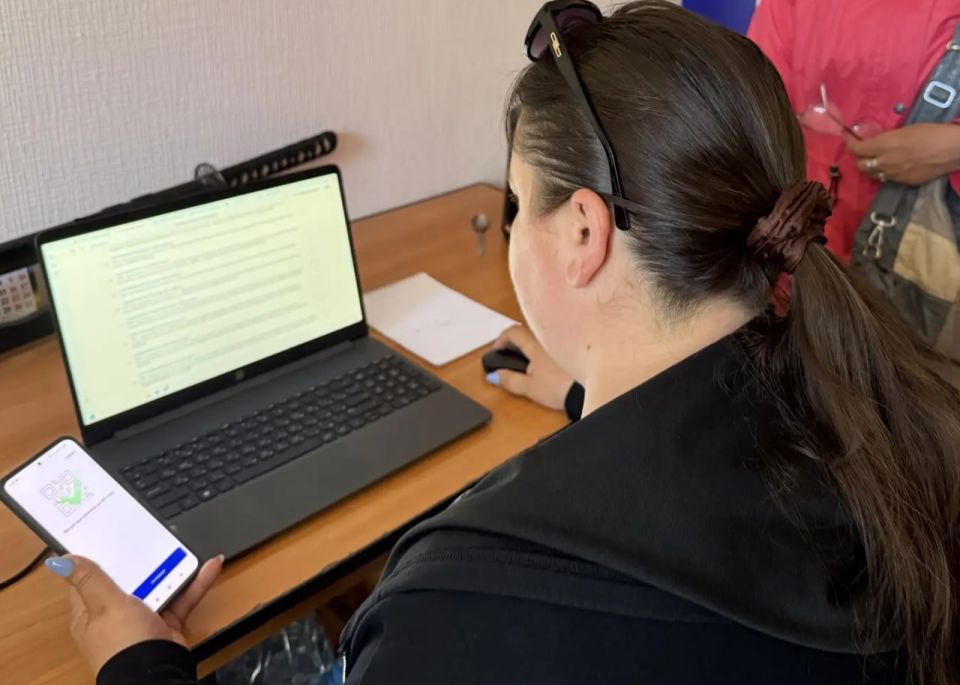 Иван Адамец: В Куйбышевском районе продолжается предварительное голосование «Единой России» Иван Адамец: В Куйбышевском районе продолжается предварительное голосование «Единой России»