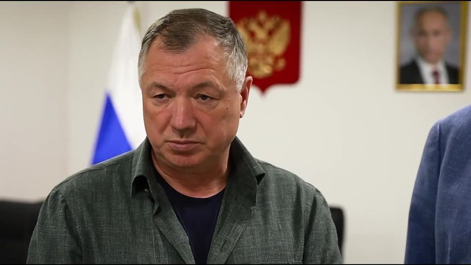 Марат Хуснуллин: Далее провёл совещание по социально-экономическому развитию Запорожской области
