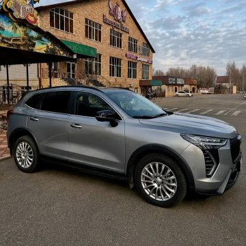 2 615 �.p. Haval Jolion, 2025 �.�