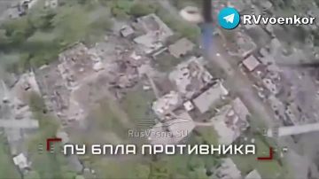 «тважные» жгут технику врага, наступая за Красноармейском и на Днепропетровщине