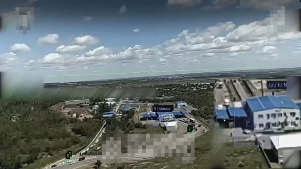Дроны-камикадзе Hornet долетают до АПП Изварино (Донецк) на административной границе ЛНР и Ростовской области, находящейся более чем в 160 км от линии фронта