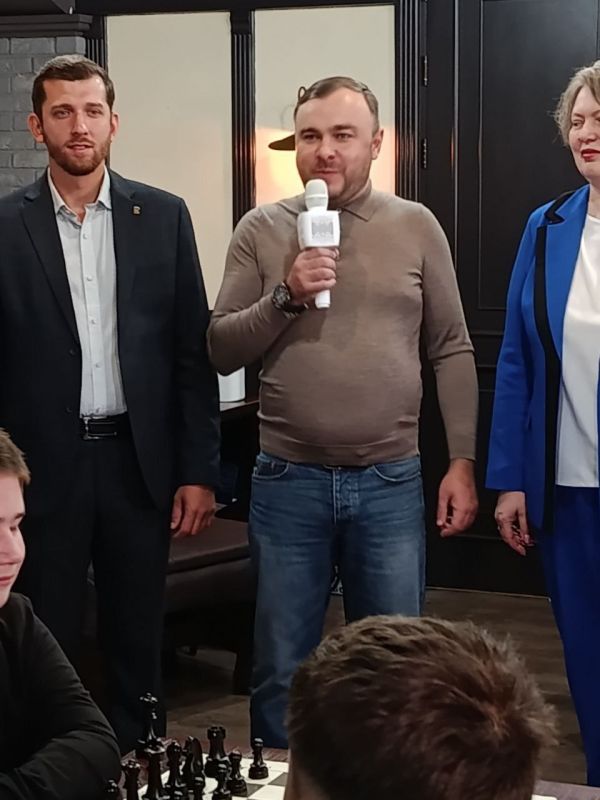 Первый Кубок по шахматам имени гроссмейстера Анатолия Карпова в Мариуполе!