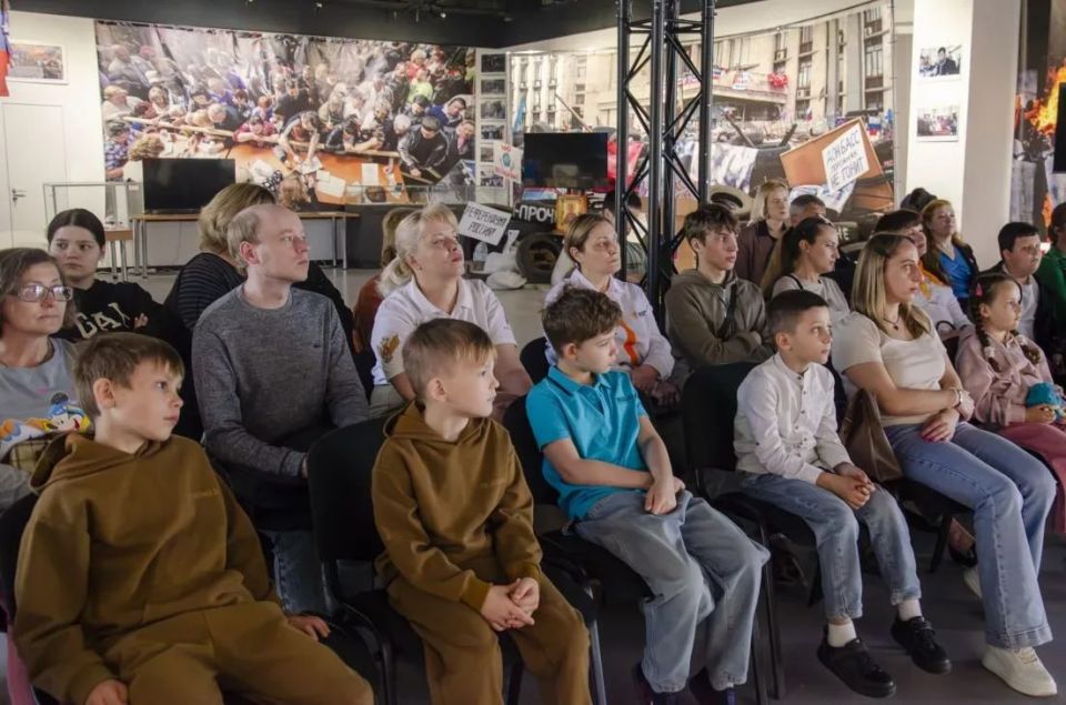 «Родителям о важном»: семейная суббота в мультимедийном парке «Родителям о важном»: семейная суббота в мультимедийном парке