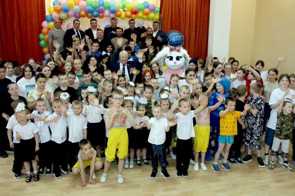 Каждый ребенок нуждается в заботе и защите Каждый ребенок нуждается в заботе и защите