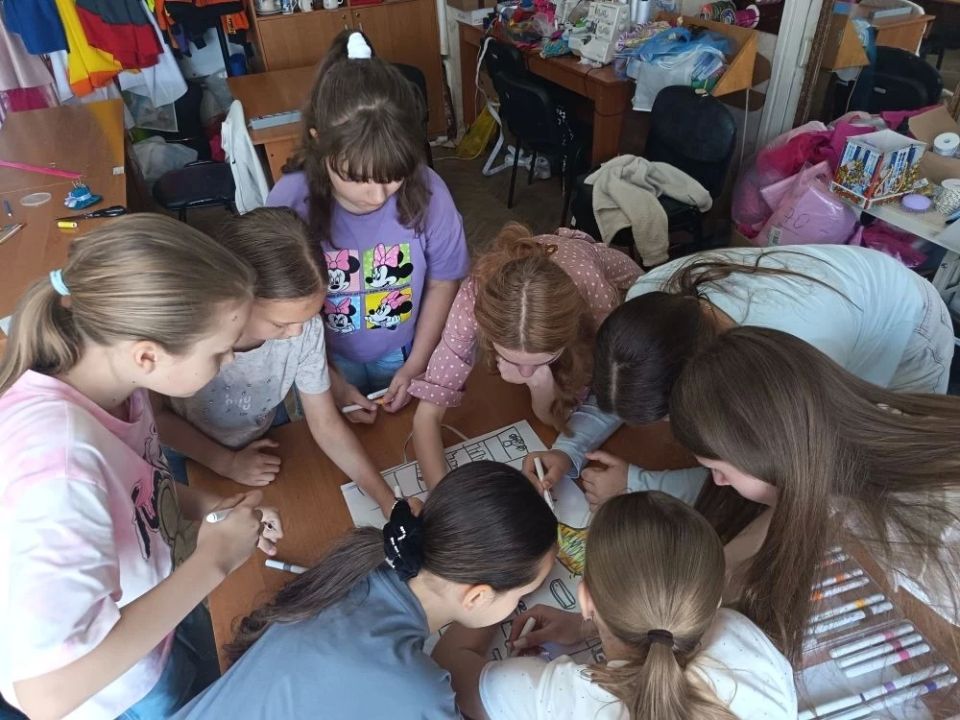 В городе Комсомольсоке прошла игра-конкурс «Детство — страна чудес!» В городе Комсомольсоке прошла игра-конкурс «Детство — страна чудес!»