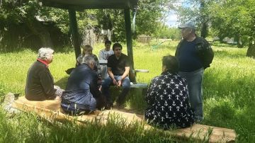 Заместитель главы администрации Шахтерского округа встретился с жителями города Ждановка