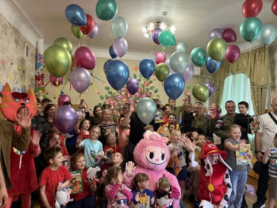 Минприроды ДНР организовало праздничное мероприятие для воспитанников социальнореабилитационного центра Донецка Минприроды ДНР организовало праздничное мероприятие для воспитанников социальнореабилитационного центра Донецка