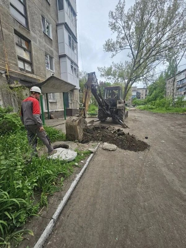Самарцы отремонтировали водоотведение в Снежном