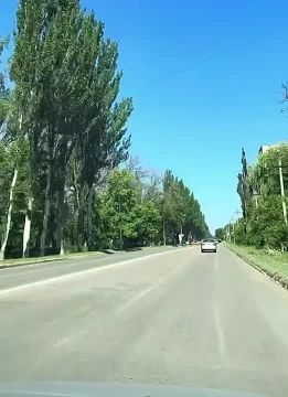 В Горловке, чье небо кишит дронами ВСУ, машины собираются в очереди из-за «бензинового голода»
