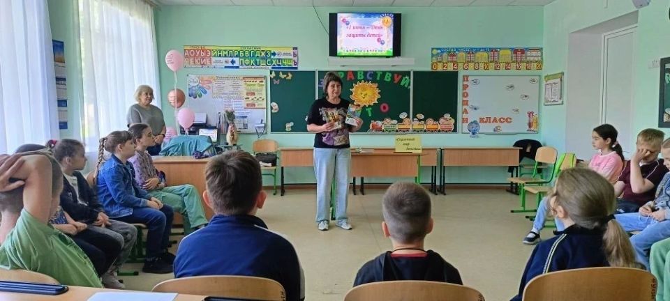 Лето — это солнце, смех, беззаботный бег по двору и, конечно, особое настроение Лето — это солнце, смех, беззаботный бег по двору и, конечно, особое настроение
