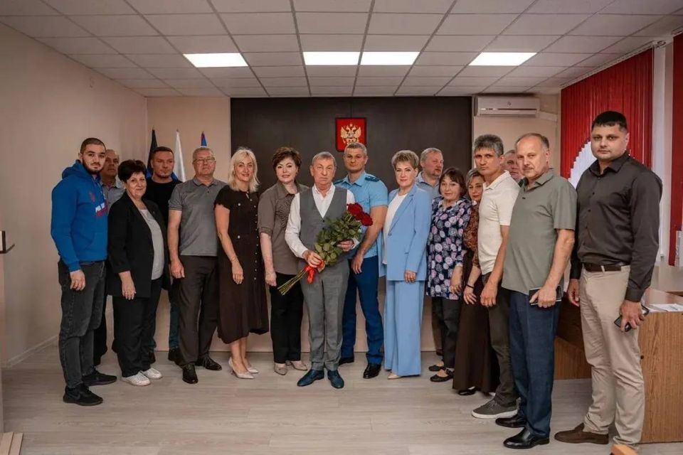 Александр Пеняев: Сегодня в Ясиноватой прошли выборы главы администрации Ясиноватского муниципального округа