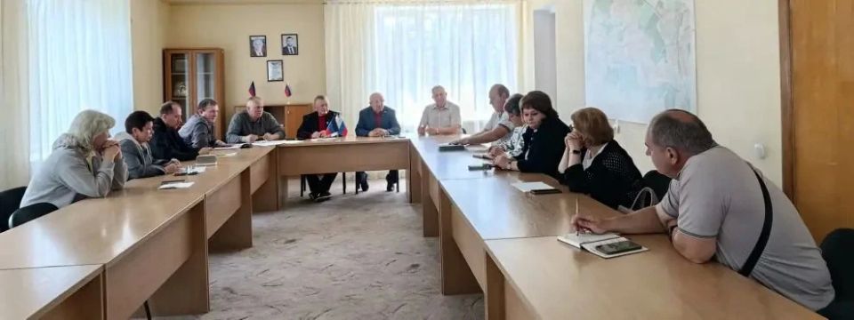 Наталья Бегуненко: В рамках проекта «УПРАВДОМ» в Управе Петровского внутригородского района Администрации г.о. Донецк прошло рабочее совещание по вопросам жилищно-коммунального характера Наталья Бегуненко: В рамках проекта «УПРАВДОМ» в Управе Петровского внутригородского района Администрации г.о. Донецк прошло рабочее совещание по вопросам жилищно-коммунального характера