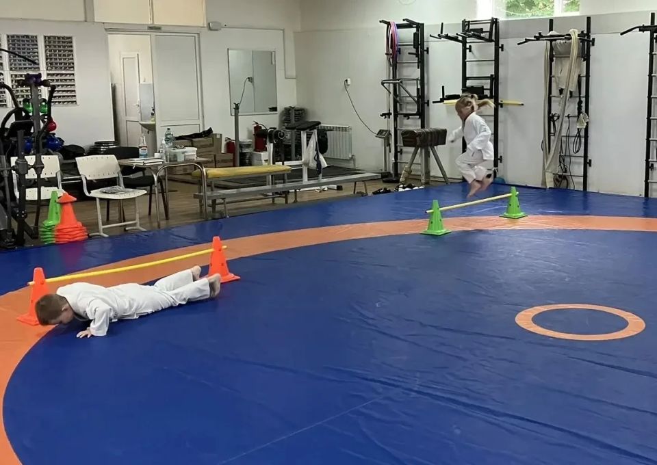 В МКУДО «Володарская спортивная школа» состоялся соревновательно-игровой день между младшими спортсменами отделений вольной борьбы и дзюдо в рамках партийного проекта «Выбор сильных» В МКУДО «Володарская спортивная школа» состоялся соревновательно-игровой день между младшими спортсменами отделений вольной борьбы и дзюдо в рамках партийного проекта «Выбор сильных»