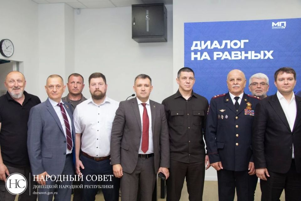 Дмитрий Огилец: Сегодня для меня было большой честью познакомиться с отцом Героя России Нурмагомеда Гаджимагомедова Дмитрий Огилец: Сегодня для меня было большой честью познакомиться с отцом Героя России Нурмагомеда Гаджимагомедова