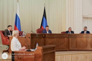 ��������� �������: ���������� ����������� ������, ������������ �� ������ �������� � ��������������� ������� � ����, ������������� �� 90-� ��������� ��������� ��������� ������ ���