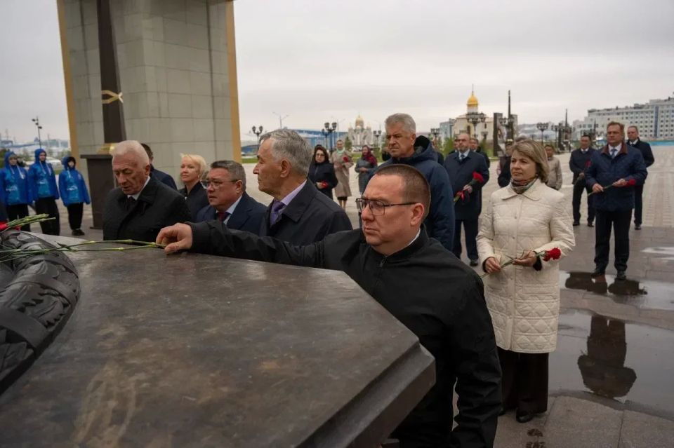 Андрей Крамар выступил на форуме «Диалог парламентариев» в Салехарде Андрей Крамар выступил на форуме «Диалог парламентариев» в Салехарде