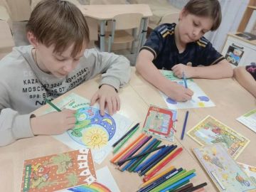 Летняя смена нижегородских волонтеров стартовала в Харцызске, Иловайске и Мангуше