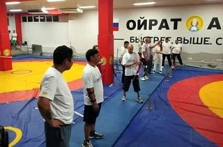 Ветераны-защитники из ДНР приняли участие в параспартакиаде в Элисте Ветераны-защитники из ДНР приняли участие в параспартакиаде в Элисте
