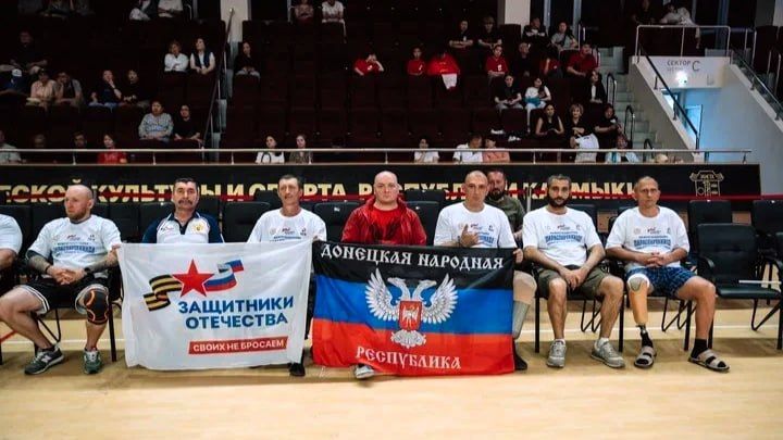 Ветераны-защитники Родины приняли участие в параспартакиаде в Элисте Ветераны-защитники Родины приняли участие в параспартакиаде в Элисте