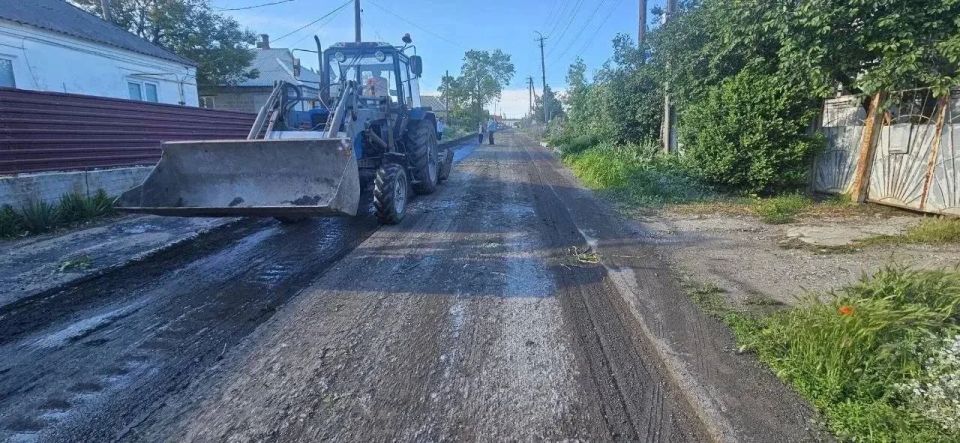 В пгт Мангуш отремонтируют еще одну дорогу при поддержке Нижегородской области