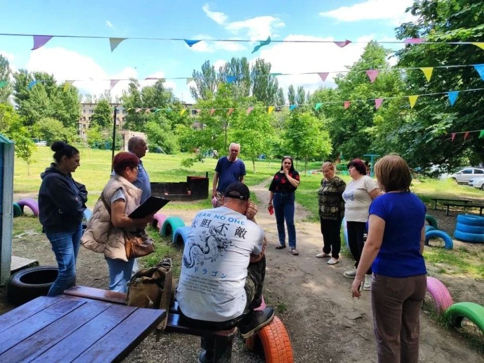 В Калининском районе Горловки выбирают старших по домам В Калининском районе Горловки выбирают старших по домам