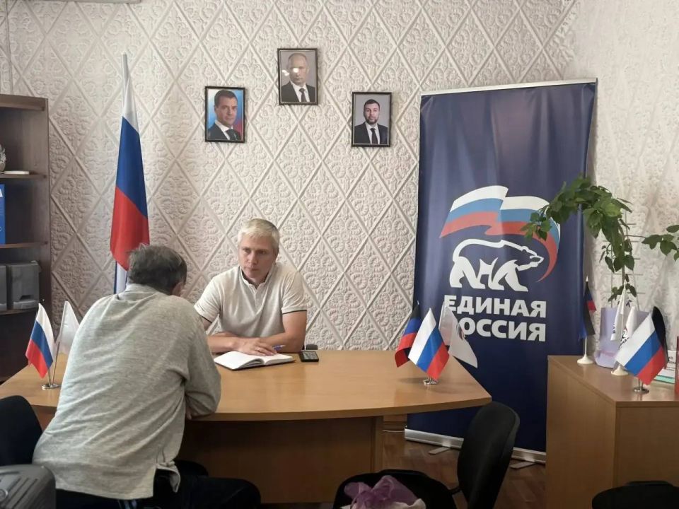 Сегодня, 08 июня, провёл приём граждан города Моспино Сегодня, 08 июня, провёл приём граждан города Моспино