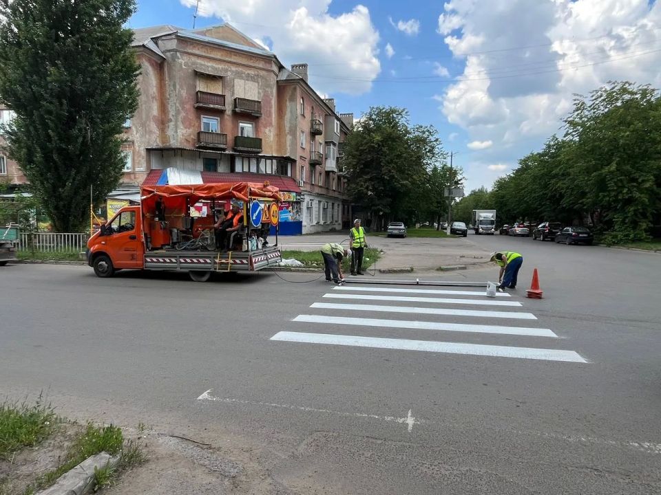 МУП «Простор» ежедневно выполняет все необходимые работы по содержанию городских улиц МУП «Простор» ежедневно выполняет все необходимые работы по содержанию городских улиц