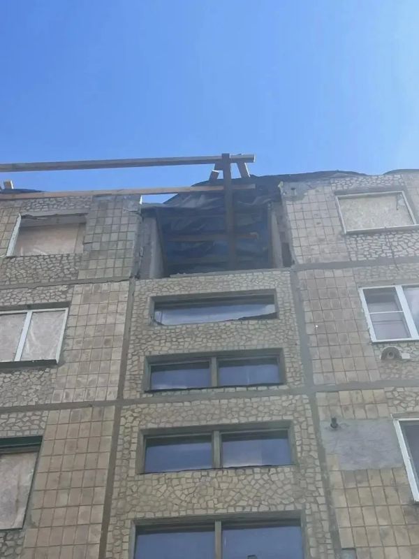 Регион-шеф приступил к ремонту пятиэтажки в Ясиноватой, пострадавшей от обстрелов