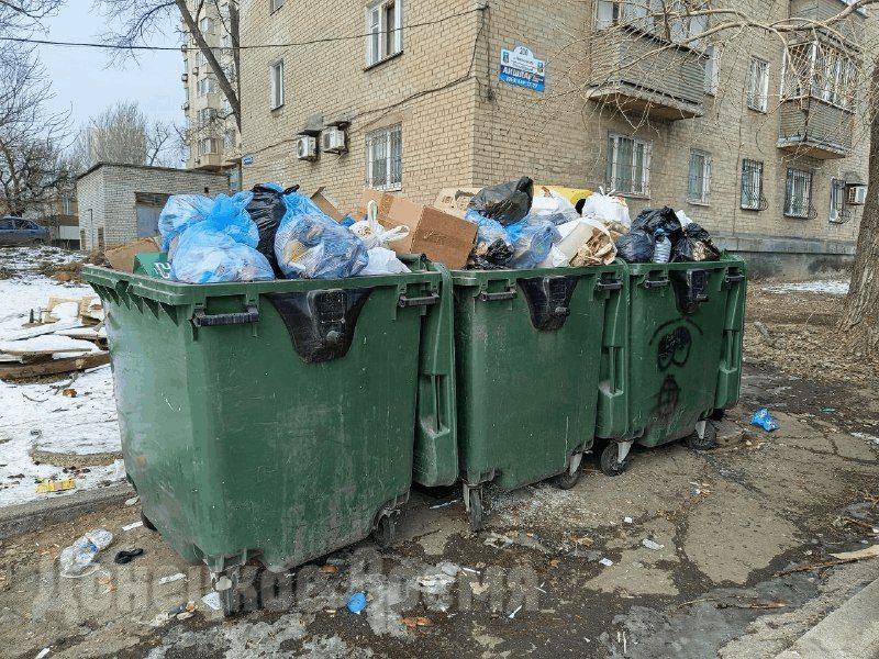 По договору, за отдельную плату: в «Донснабкомплекте» рассказали, как вывезти строительный мусор