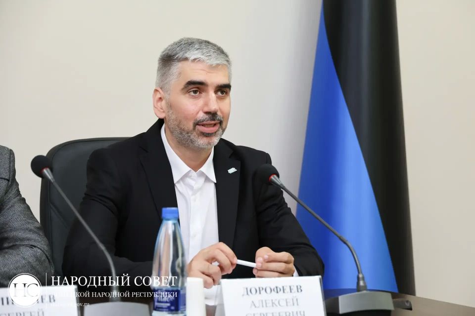 Алексей Дорофеев и Сергей Дмитриев приняли участие в заседании Госдумы Алексей Дорофеев и Сергей Дмитриев приняли участие в заседании Госдумы